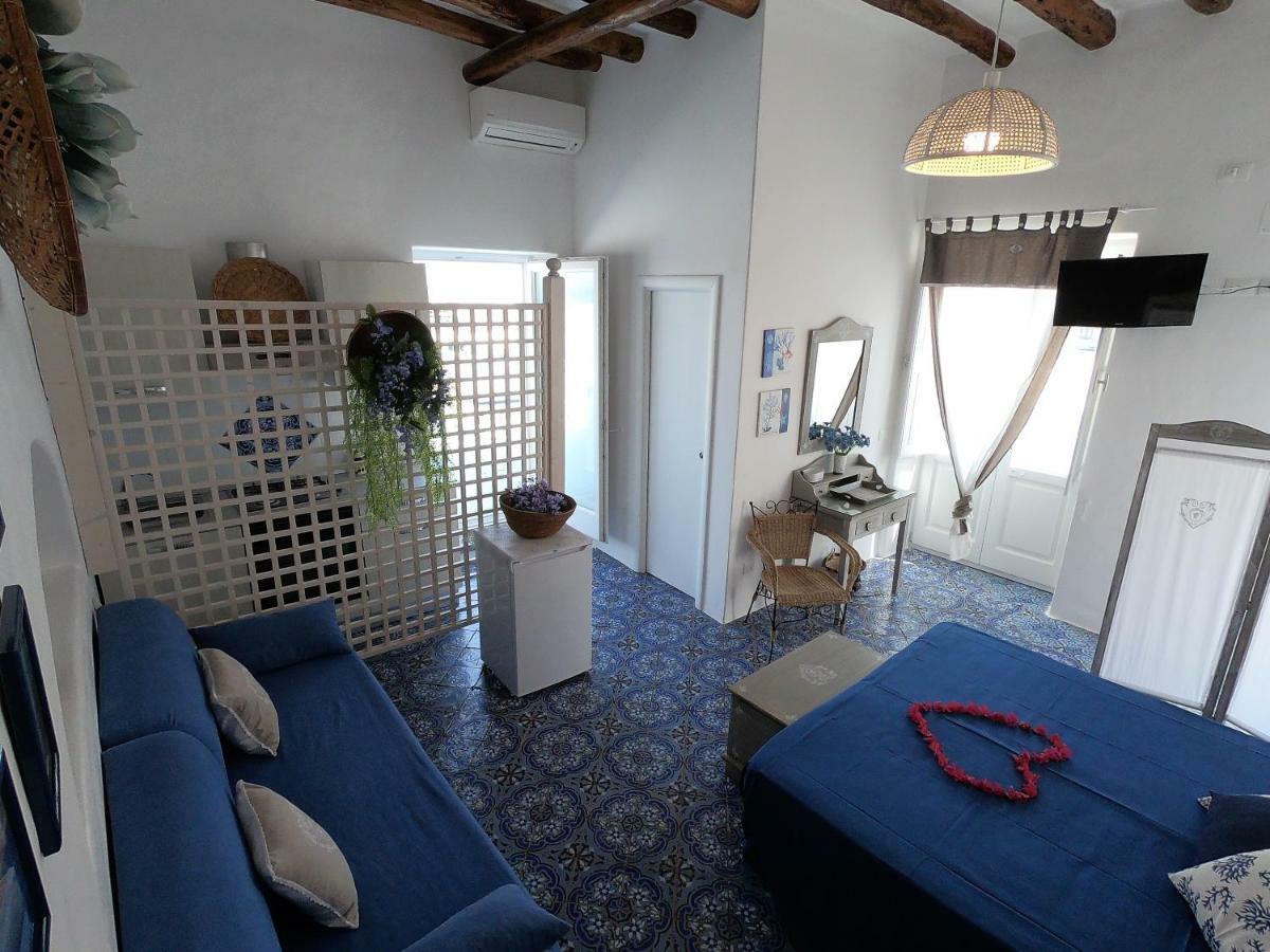 La Ginestra Villa Панарея Екстериор снимка